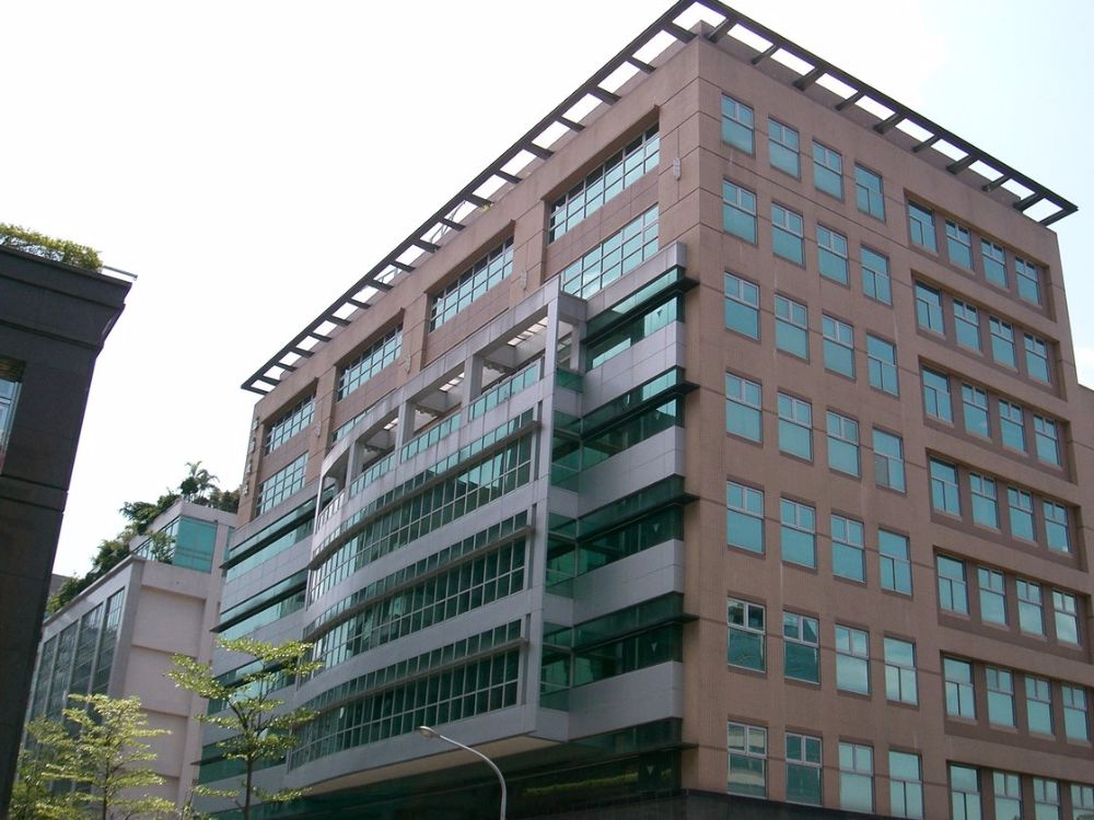 rsz_售內湖採光明亮交通便捷辦公大樓-1