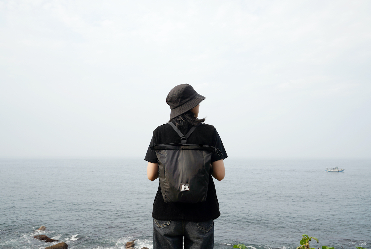 10_透明旅行包_攝影｜沿岸製作